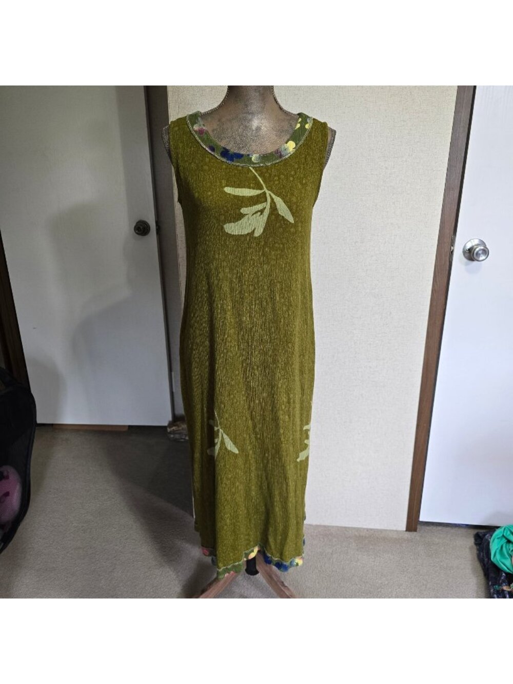 Midnight Velvet XL Sleeveless Floral Midi Dress Olive Rayon Print